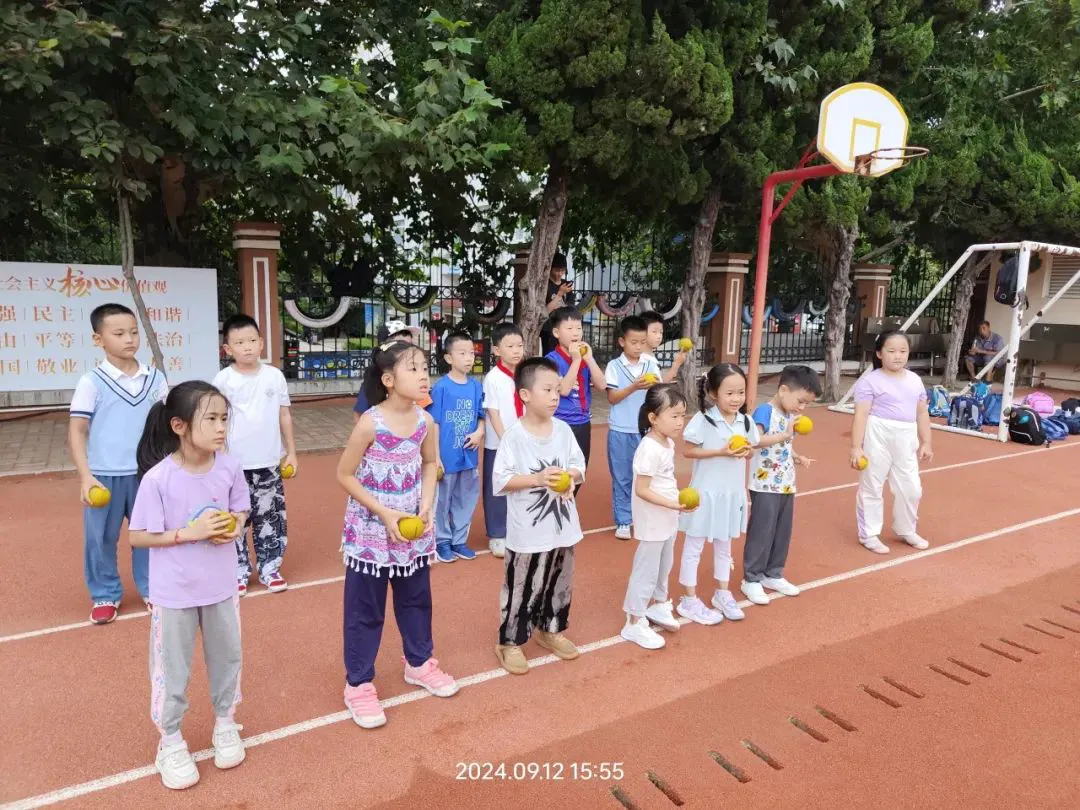借助线上篮球训练平台在家也能追逐梦想_2